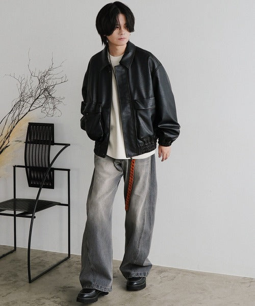 VINTAGE WASHED CURVED DENIM