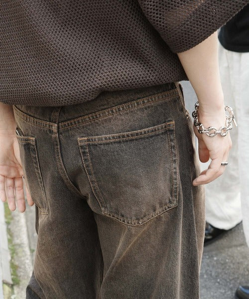 VINTAGE WASHED CURVED DENIM